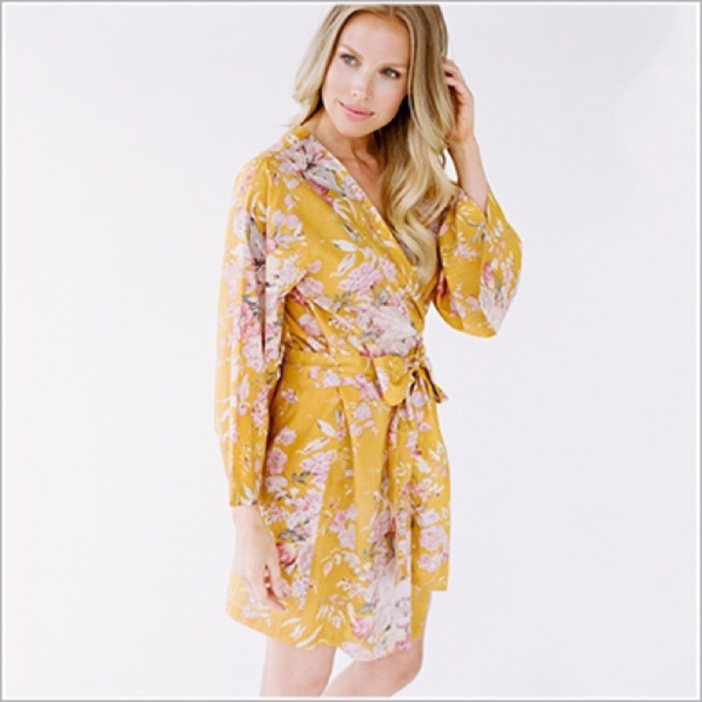 Knee Length Yellow Floral Kimono Robe
